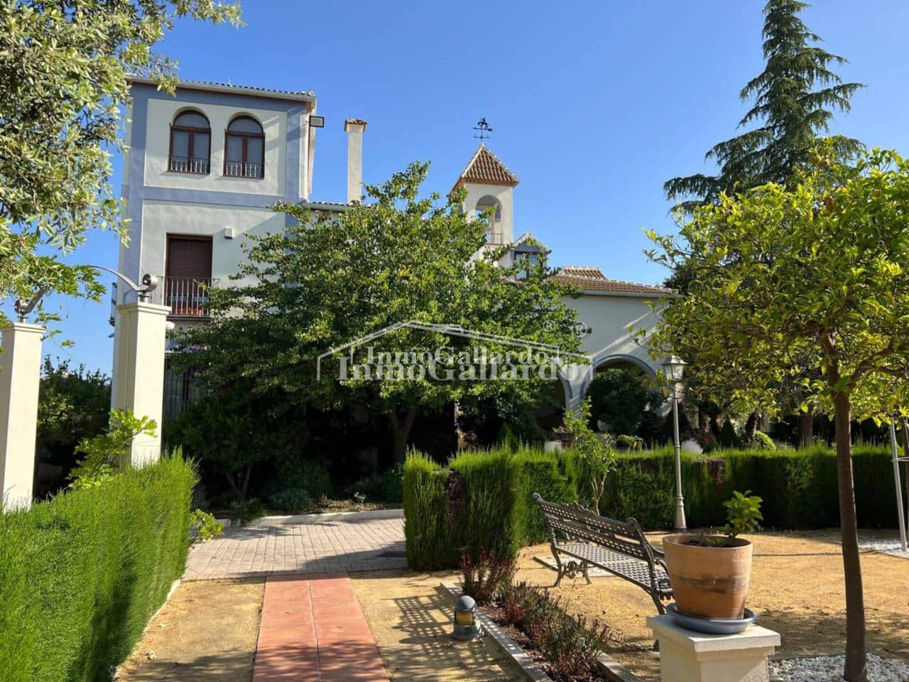 6 soveværelse Villa til salg i Lucena - € 1.690.000 (Ref: 8518795)