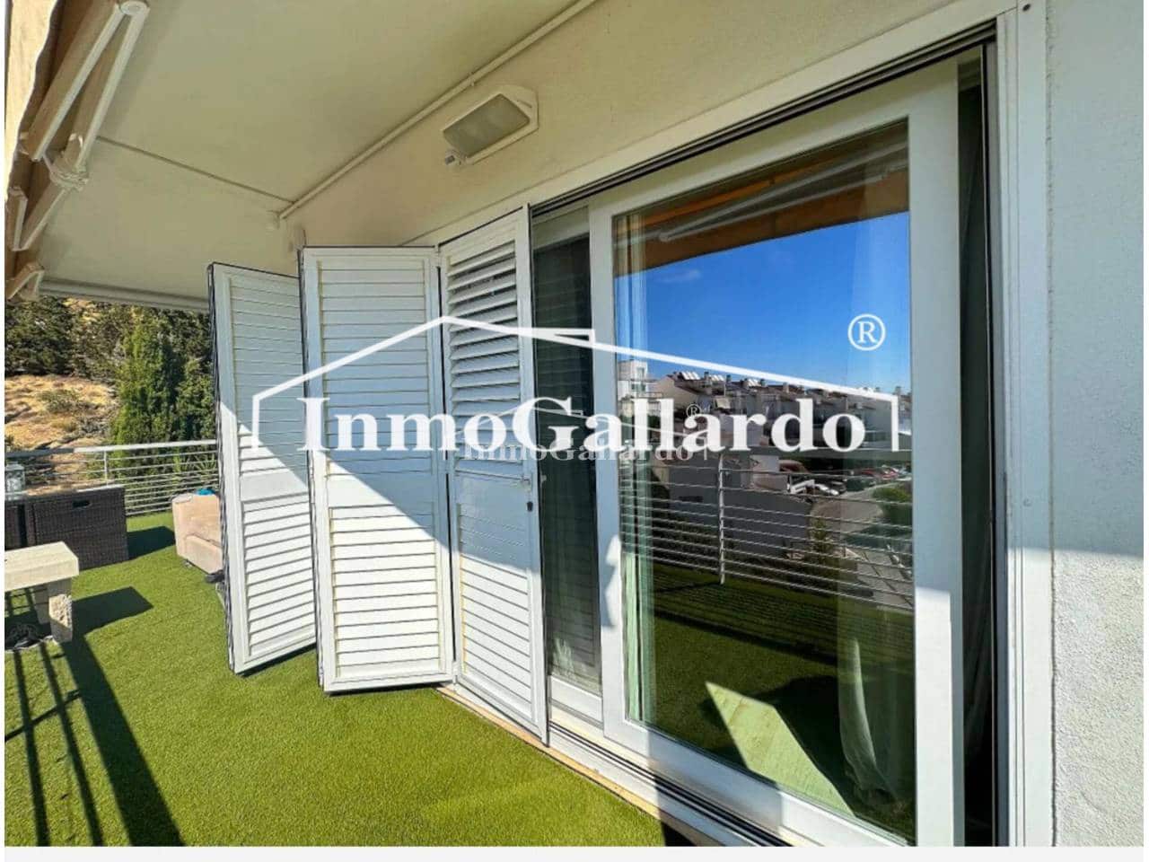 5 soveværelse Byhus til salg i Malaga by med swimmingpool garage - € 1.166.550 (Ref: 8546479)