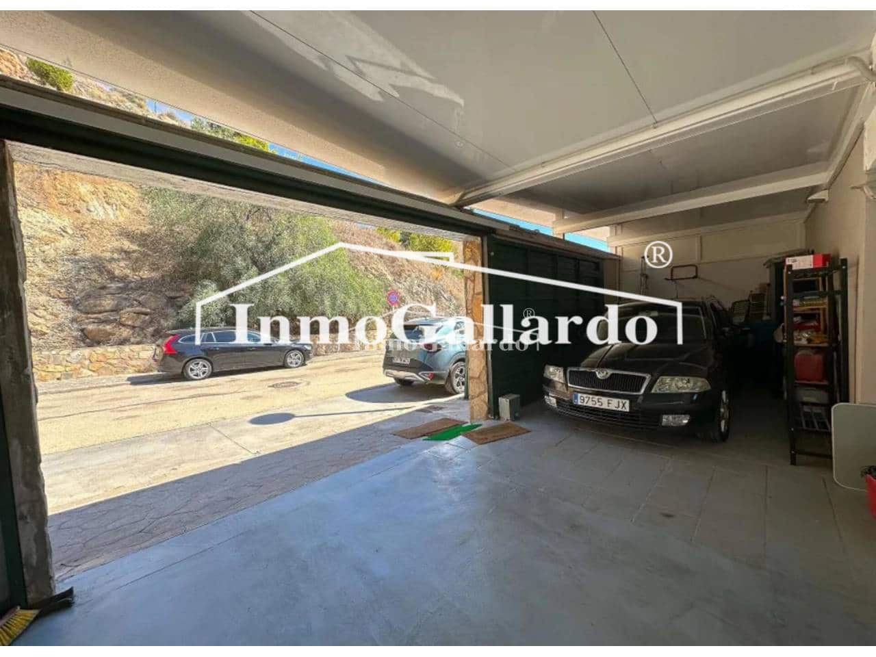 5 soveværelse Byhus til salg i Malaga by med swimmingpool garage - € 1.166.550 (Ref: 8546479)