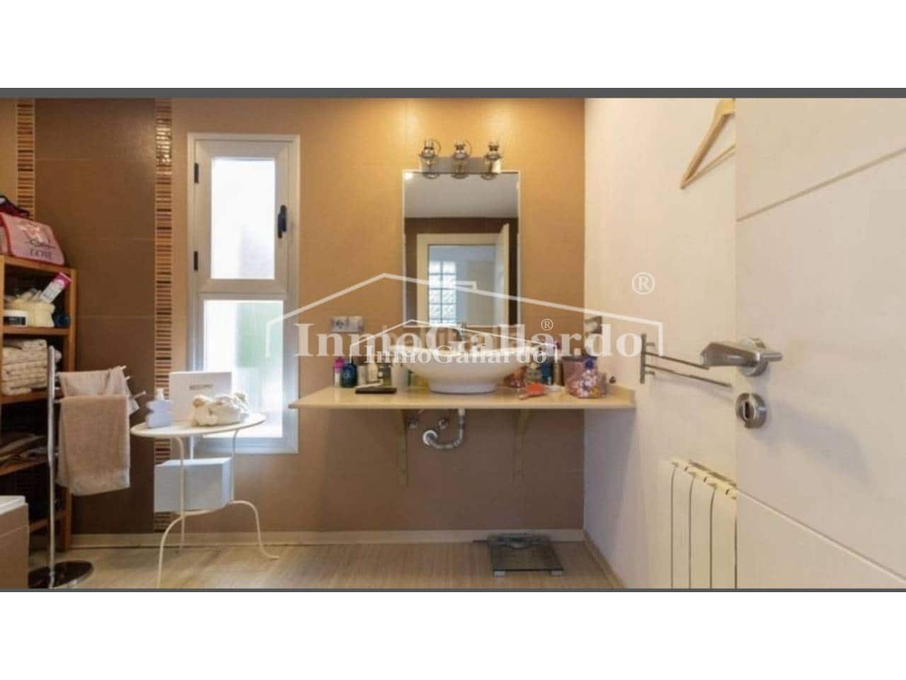 5 soverom Villa til salgs i Malaga by med svømmebasseng garasje - € 1 802 850 (Ref: 8551838)