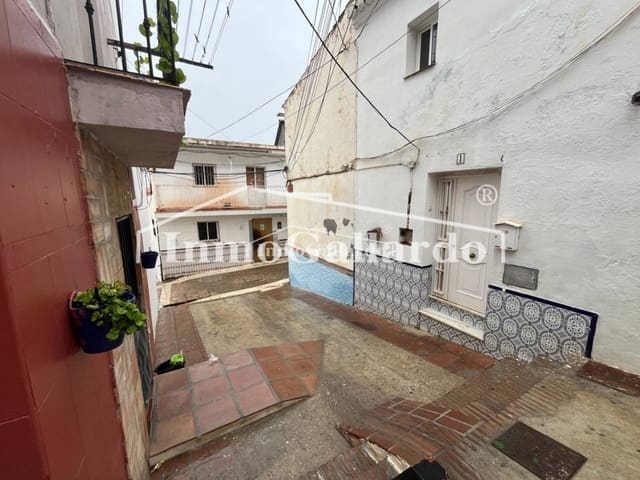 3 quarto Moradia para venda em Vélez-Málaga - 79 000 € (Ref: 8586936)