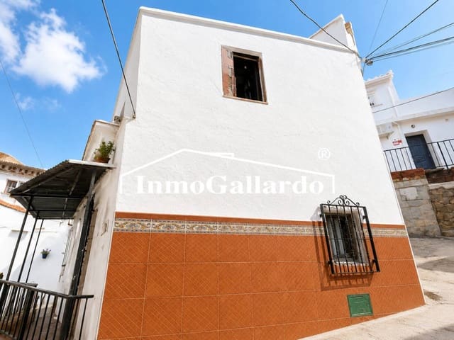3 slaapkamer Villa te koop in Vélez-Málaga - € 69.000 (Ref: 8586936)