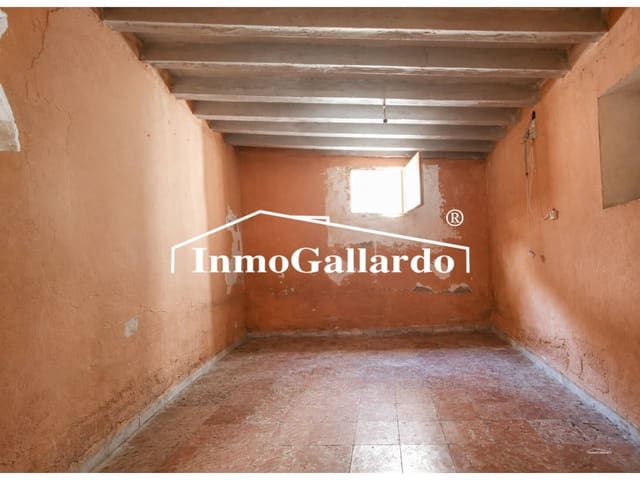 3 slaapkamer Villa te koop in Vélez-Málaga - € 69.000 (Ref: 8586936)