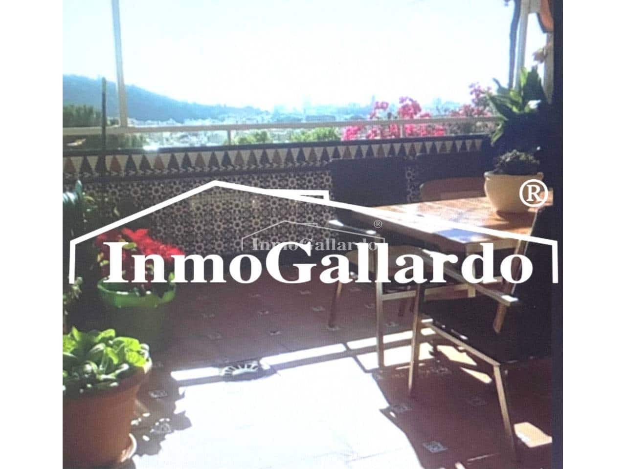 4 soveværelse Rækkehus til salg i Malaga by med swimmingpool garage - € 774.170 (Ref: 8594636)