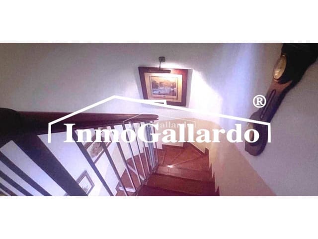 4 Zimmer Reihenhaus zu verkaufen in Málaga Stadt mit Pool Garage - 774.170 € (Ref: 8594636)