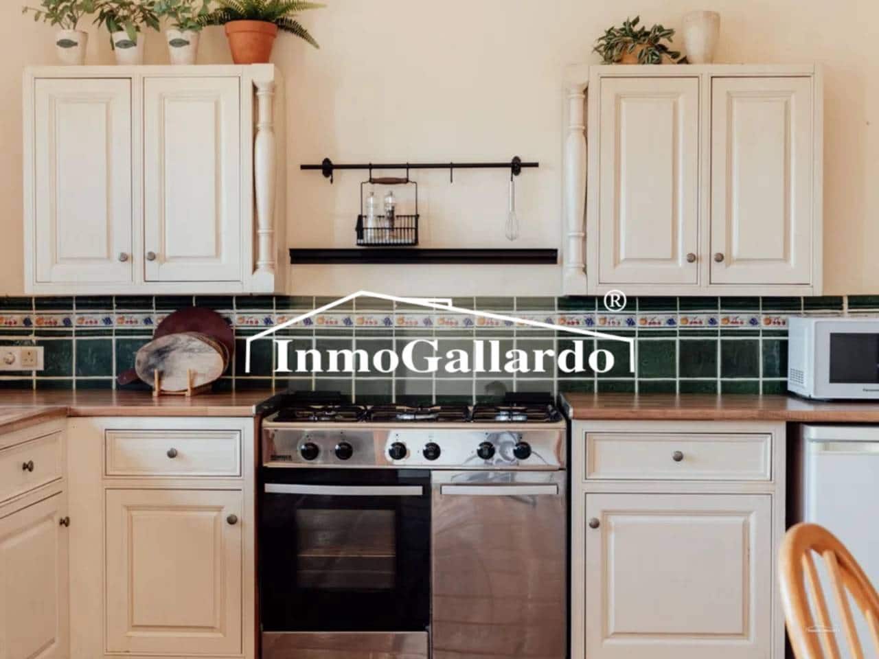 2 sypialnia Finka/Dom wiejski na sprzedaż w Miasto Malaga z garażem - 478 000 € (Ref: 8603194)