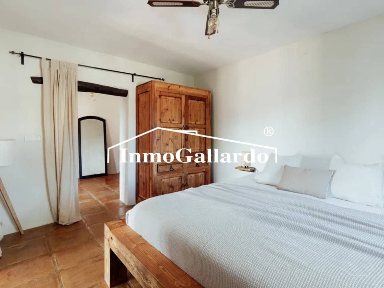 2 sypialnia Finka/Dom wiejski na sprzedaż w Miasto Malaga z garażem - 478 000 € (Ref: 8603194)