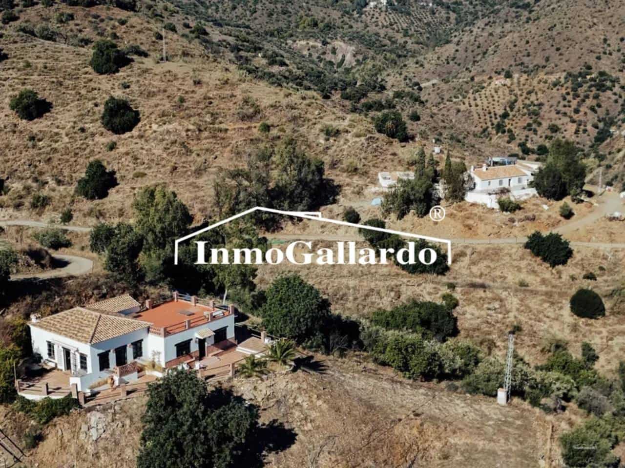 2 sypialnia Finka/Dom wiejski na sprzedaż w Miasto Malaga z garażem - 478 000 € (Ref: 8603194)