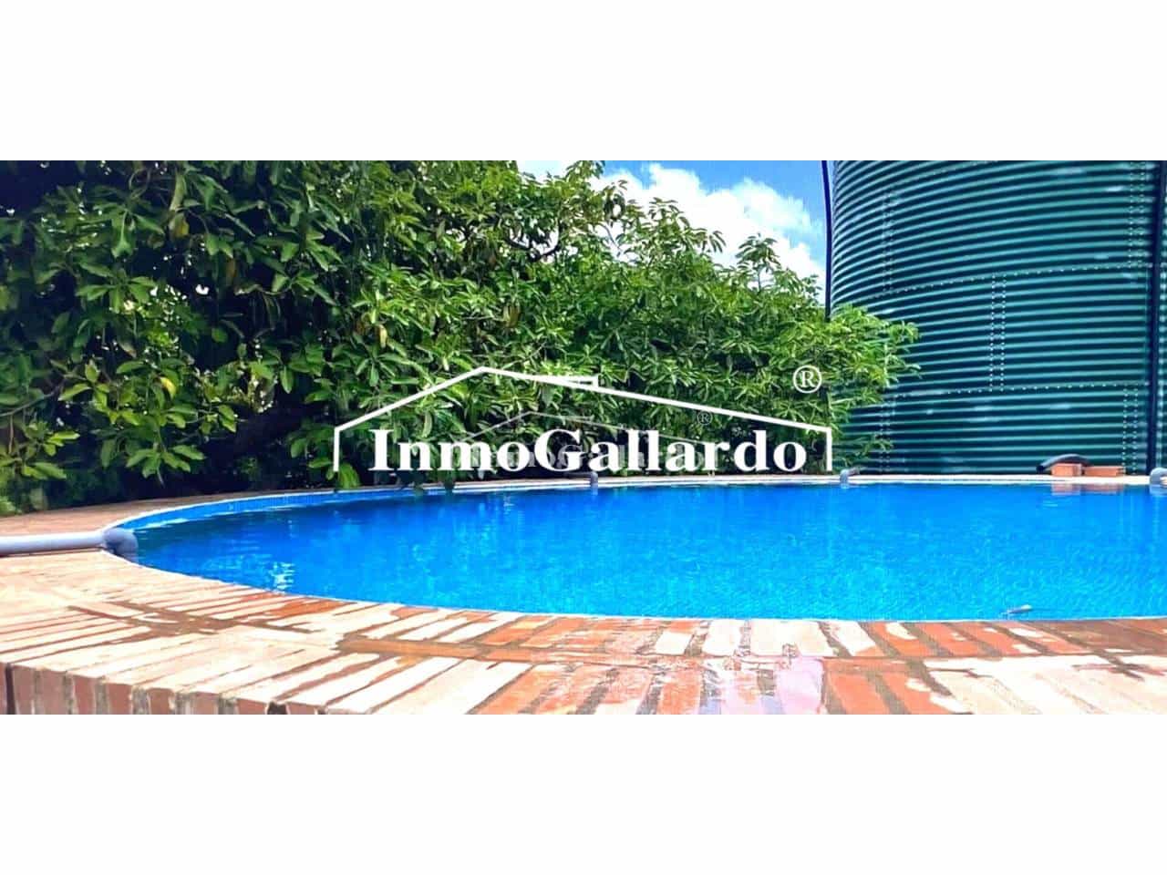 5 soveværelse Byhus til salg i Cutar med swimmingpool garage - € 371.200 (Ref: 8619601)