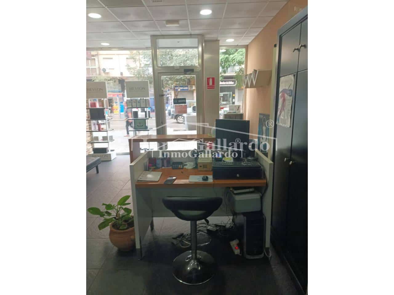 Kommersiell til salgs i Malaga by - € 27 700 (Ref: 8636011)