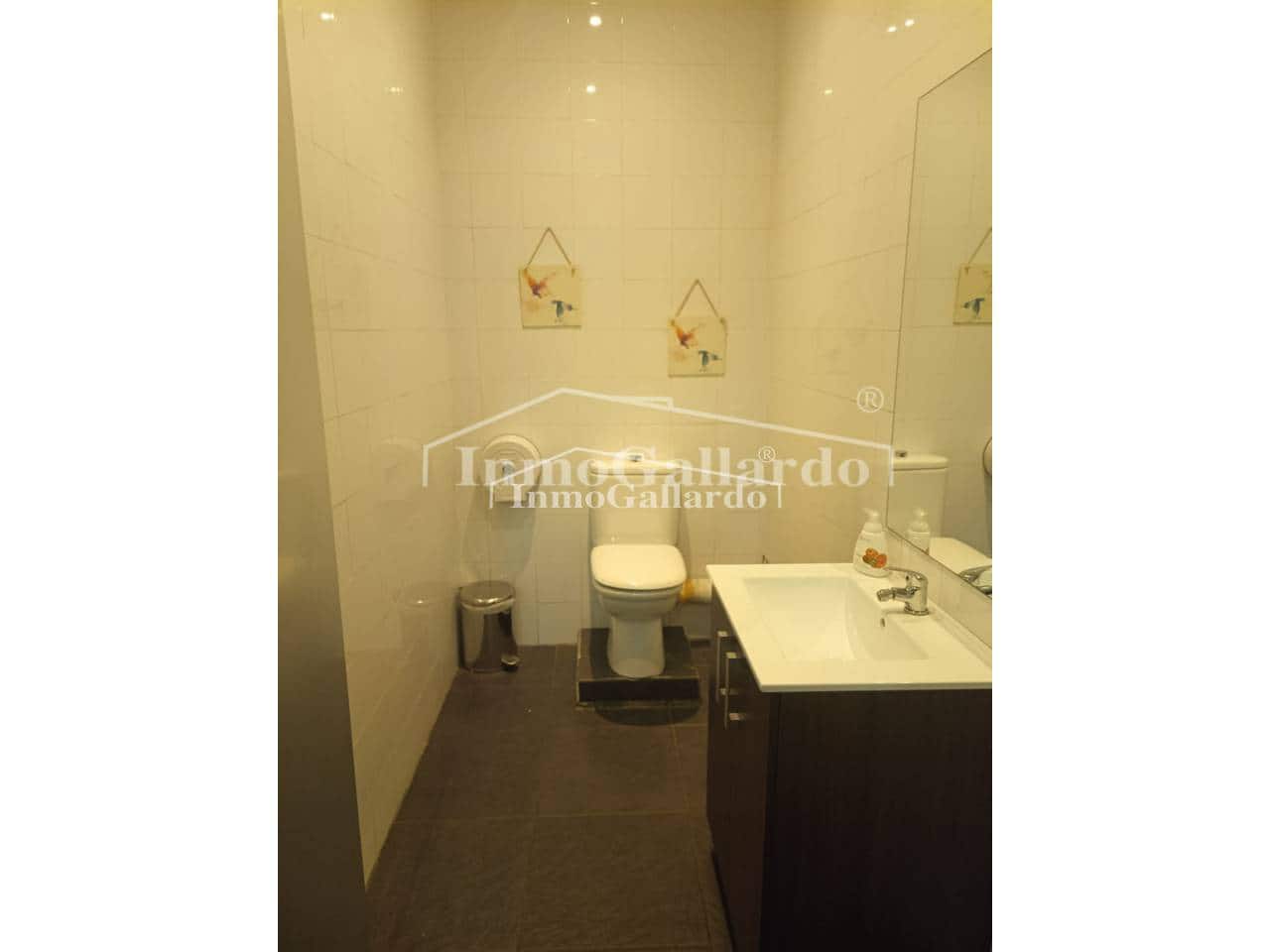 Kommersiell til salgs i Malaga by - € 27 700 (Ref: 8636011)