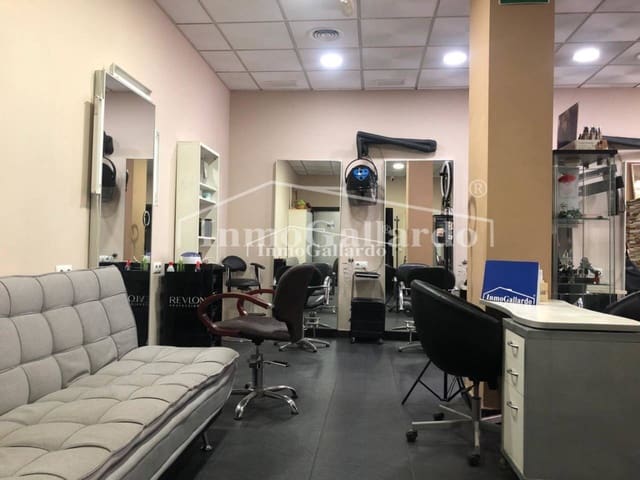 Kommersiell til salgs i El Palo, Málaga by - € 27 700 (Ref: 8636011)