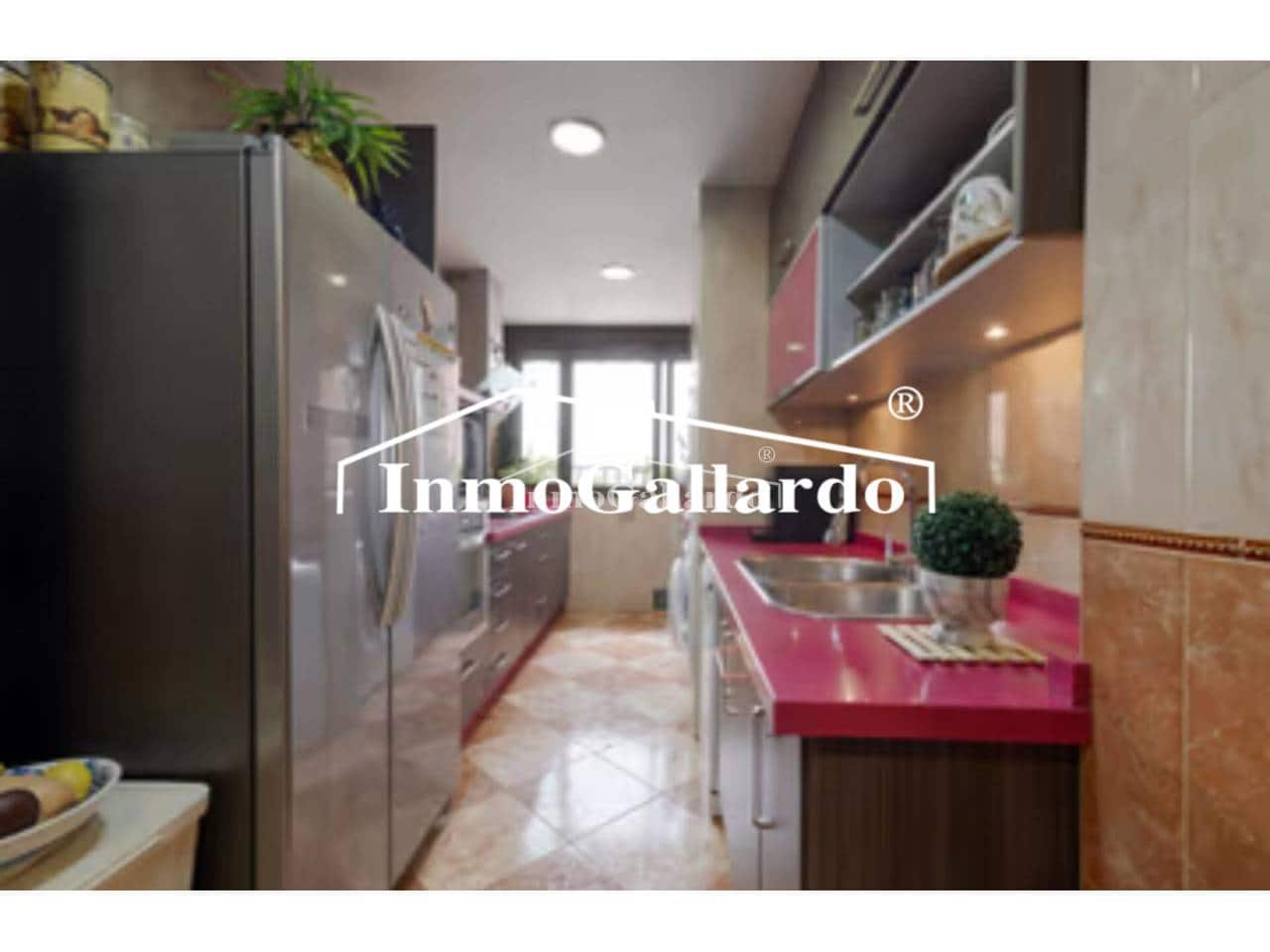 4 makuuhuone Asunto myytävänä paikassa Malaga kaupunki mukana 
autotalli - 631 100 € (Ref: 8651824)