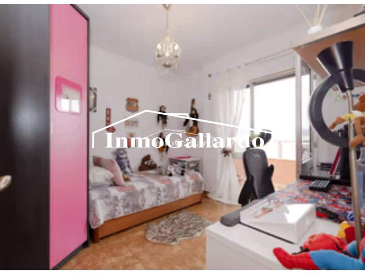 4 makuuhuone Asunto myytävänä paikassa Malaga kaupunki mukana 
autotalli - 631 100 € (Ref: 8651824)