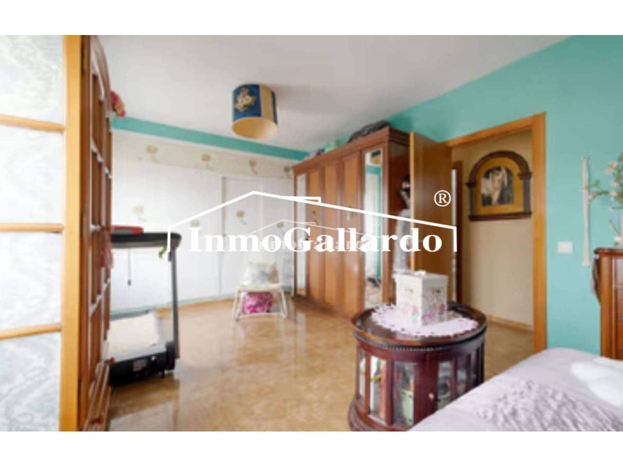 4 makuuhuone Asunto myytävänä paikassa Malaga kaupunki mukana 
autotalli - 631 100 € (Ref: 8651824)