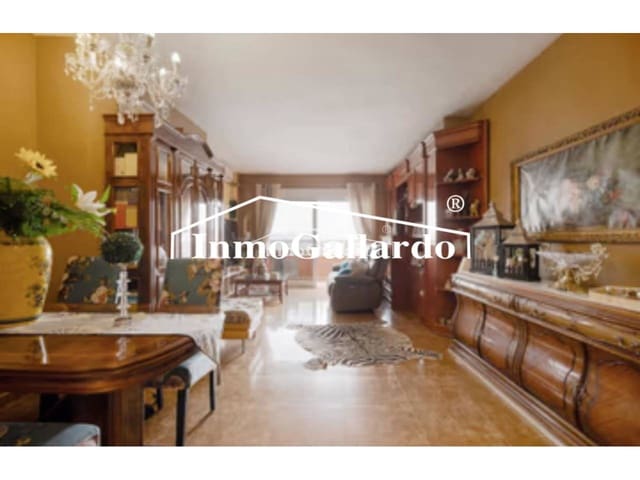 4 makuuhuone Asunto myytävänä paikassa Málaga kaupunki mukana 
autotalli - 631 100 € (Ref: 8651824)