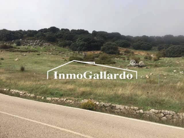 Grunde uden byggetilladelser til salg i Alfarnatejo - € 3.016.000 (Ref: 8723494)