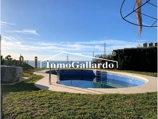 4 Zimmer Doppelhaus zu verkaufen in Málaga Stadt mit Pool Garage - 928.000 € (Ref: 8727161)