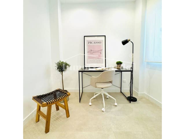 3 chambre Appartement à vendre à Centro Historico, Malaga ville avec garage - 518 000 € (Ref: 8740784)