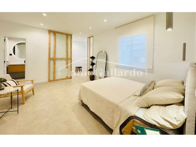 3 chambre Appartement à vendre à Centro Historico, Malaga ville avec garage - 518 000 € (Ref: 8740784)