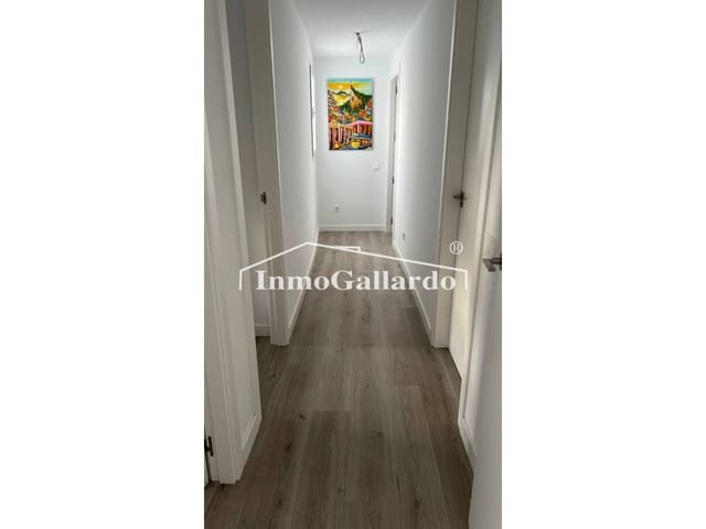 3 slaapkamer Flat te koop in Rincón de la Victoria met zwembad garage - € 477.000 (Ref: 8757225)