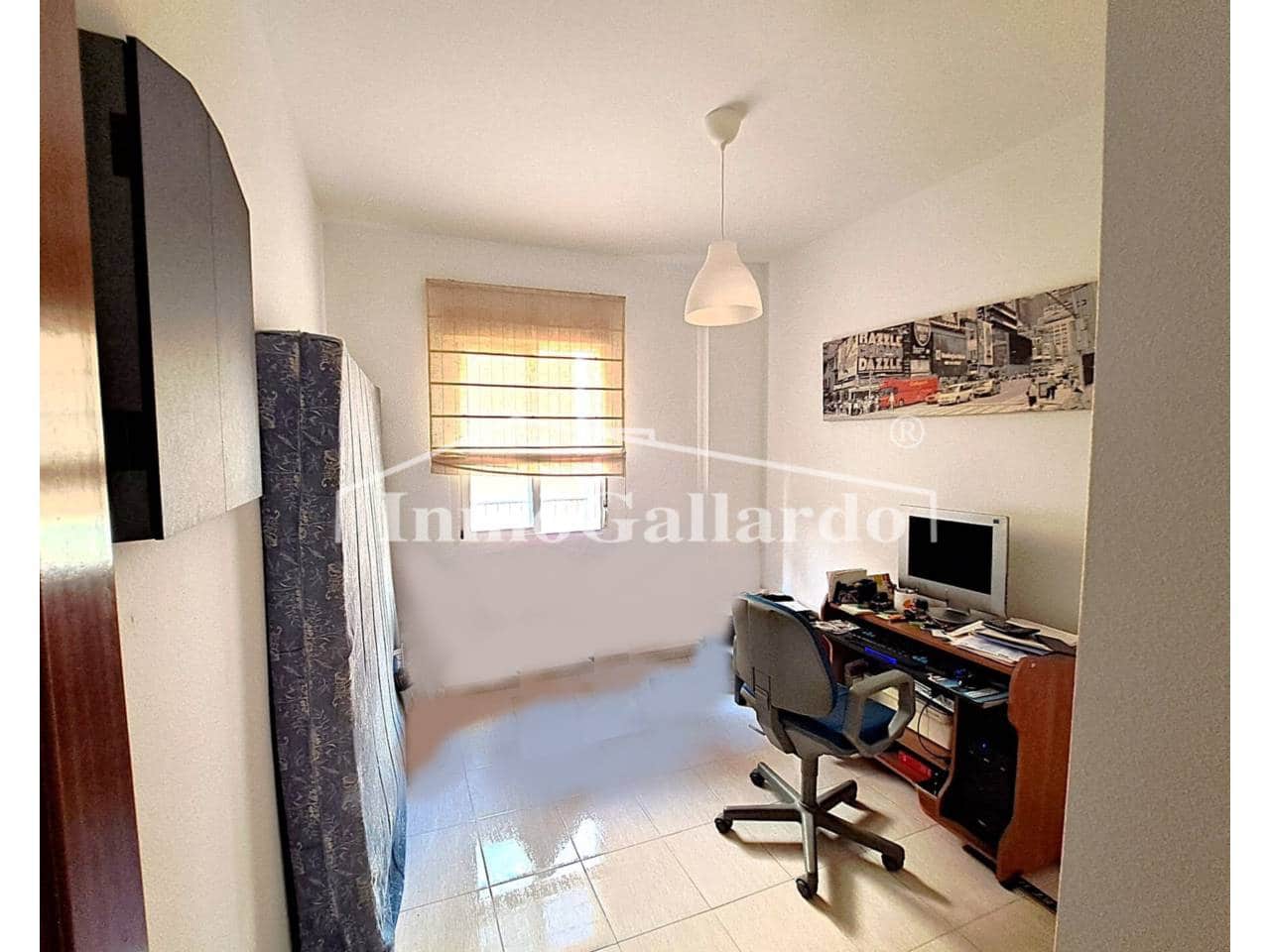 3 chambre Appartement à vendre à Rincon de la Victoria avec piscine garage - 298 000 € (Ref: 8797023)