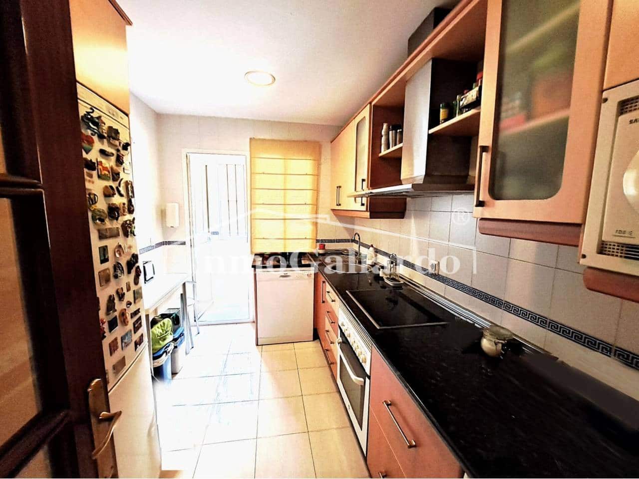 3 chambre Appartement à vendre à Rincon de la Victoria avec piscine garage - 298 000 € (Ref: 8797023)