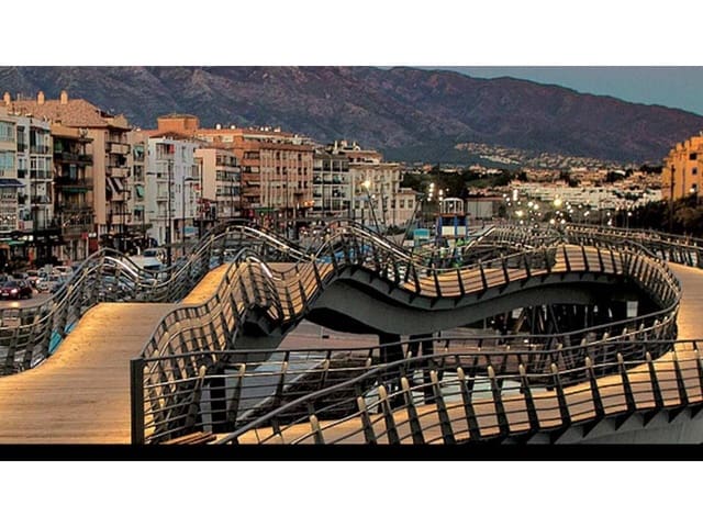 Piso de 3 habitaciones en Marbella en venta - 206.000 € (Ref: 8815328)