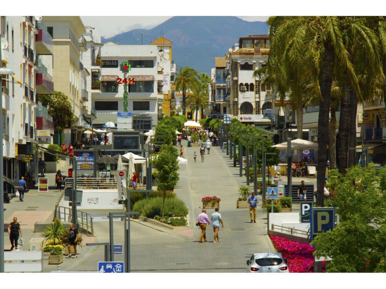 Piso de 3 habitaciones en Marbella en venta - 206.000 € (Ref: 8815328)