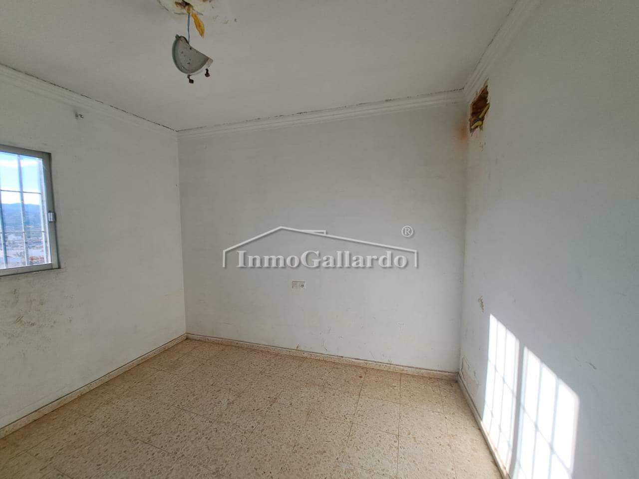 2 soveværelse Byhus til salg i Velez-Malaga - € 80.000 (Ref: 8815330)