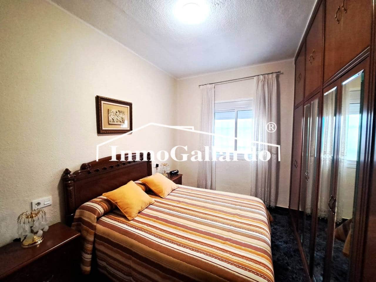 3 soveværelse Byhus til salg i Malaga by - € 455.000 (Ref: 8824530)