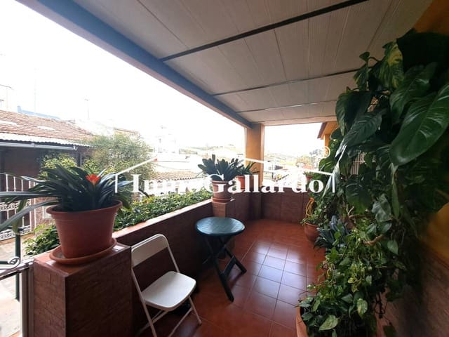 3 soveværelse Byhus til salg i El Palo, Málaga by - € 455.000 (Ref: 8824530)