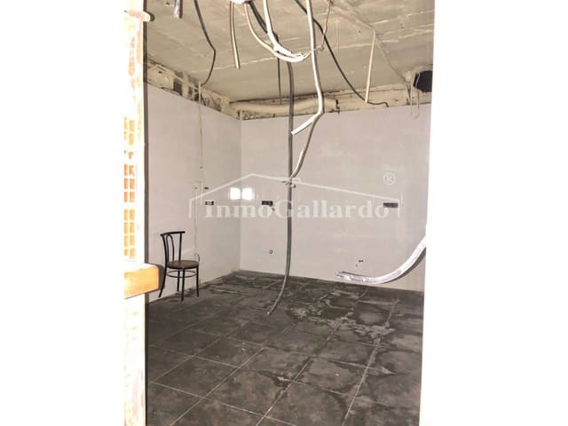 Commercieel te huur in El Palo, Málaga stad - € 4.000 (Ref: 8862285)