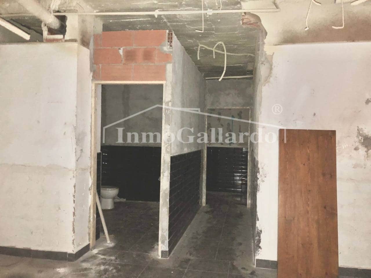 Erhverv til leje i Malaga by - € 4.000 (Ref: 8862285)