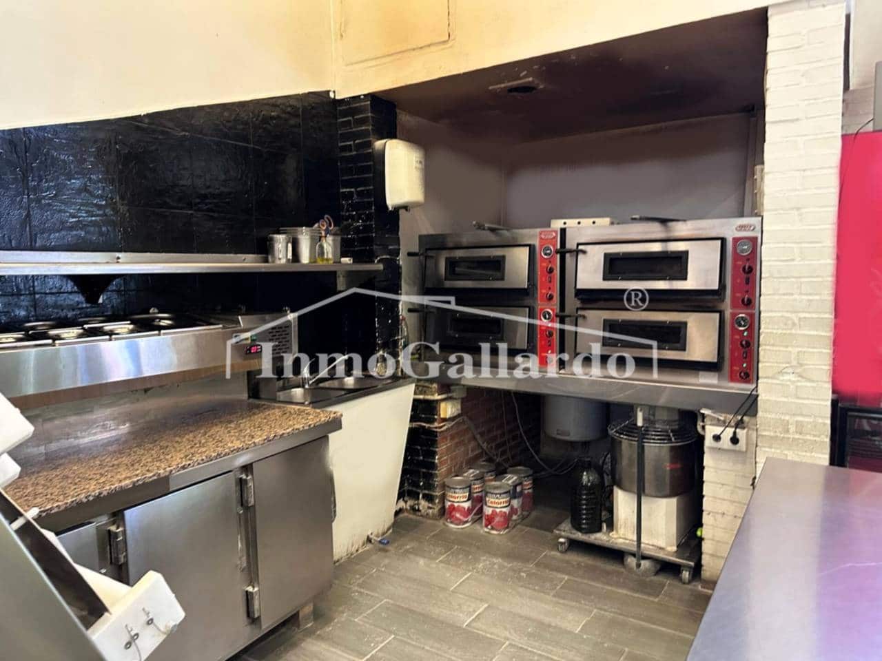 Komercyjne na sprzedaż w Rincon de la Victoria - 33 000 € (Ref: 8872818)