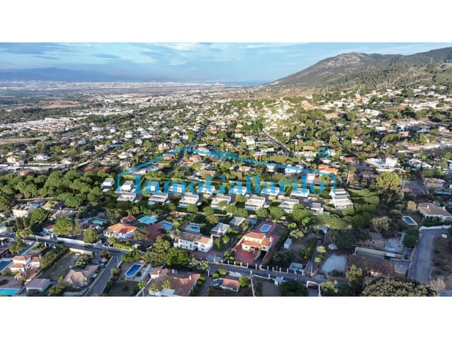 3 sovrum Villa till salu i Alhaurín de la Torre - 820 000 € (Ref: 8881206)