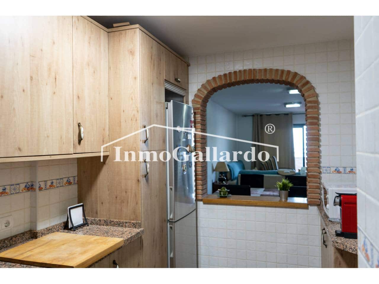 2 soveværelse Lejlighed til salg i Torrox med swimmingpool - € 371.000 (Ref: 8910742)