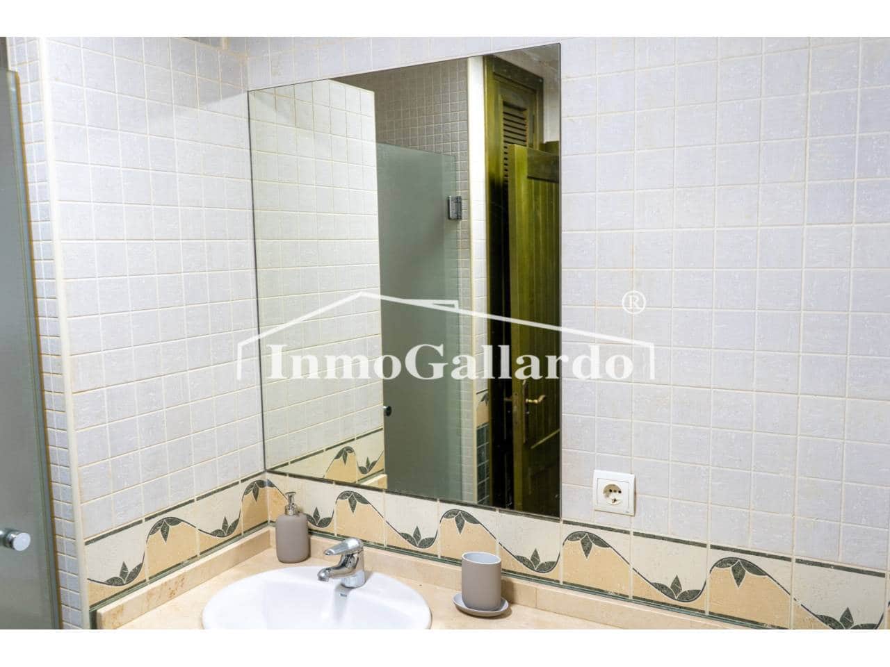 2 soveværelse Lejlighed til salg i Torrox med swimmingpool - € 371.000 (Ref: 8910742)