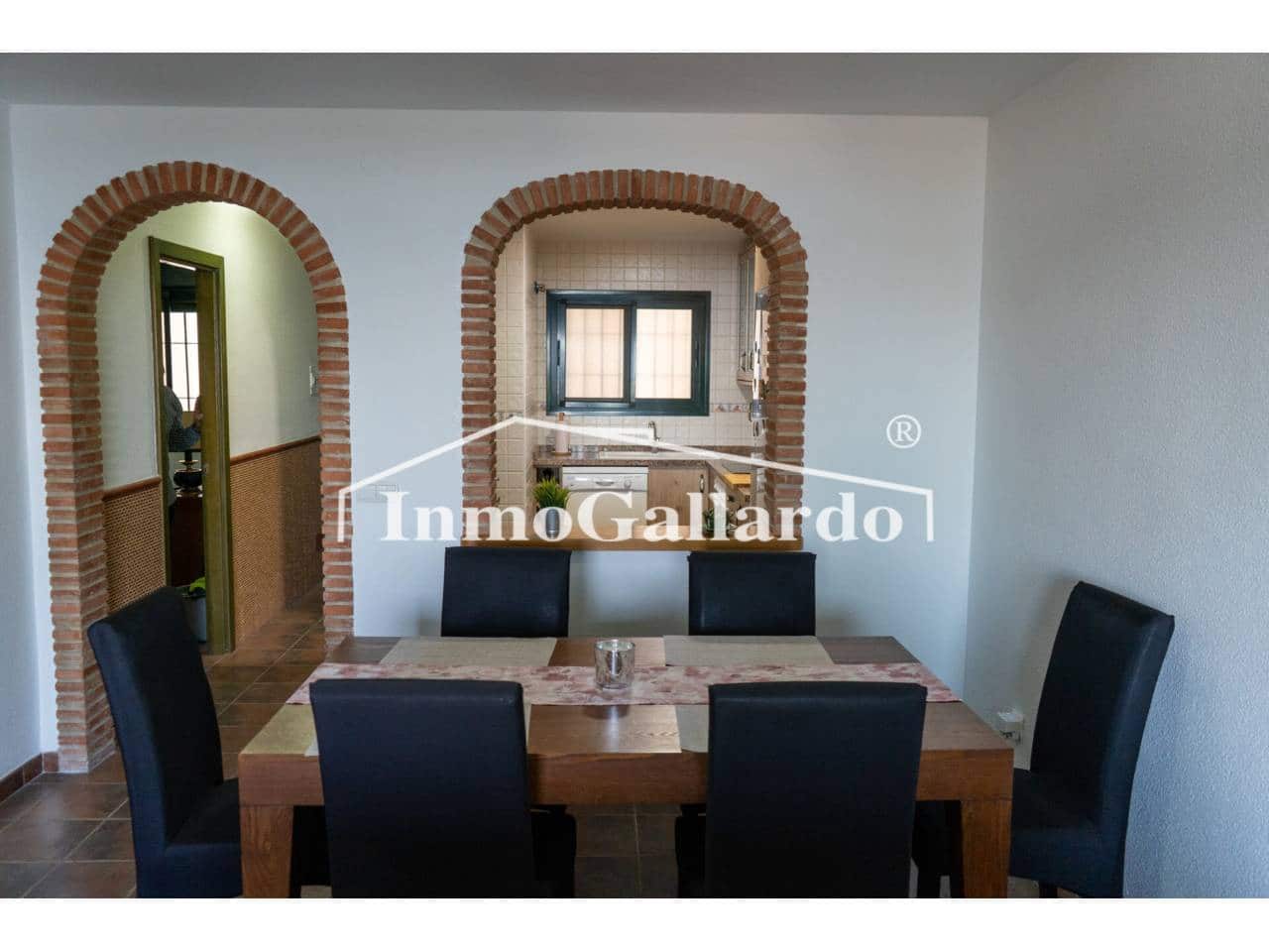 2 soveværelse Lejlighed til salg i Torrox med swimmingpool - € 371.000 (Ref: 8910742)