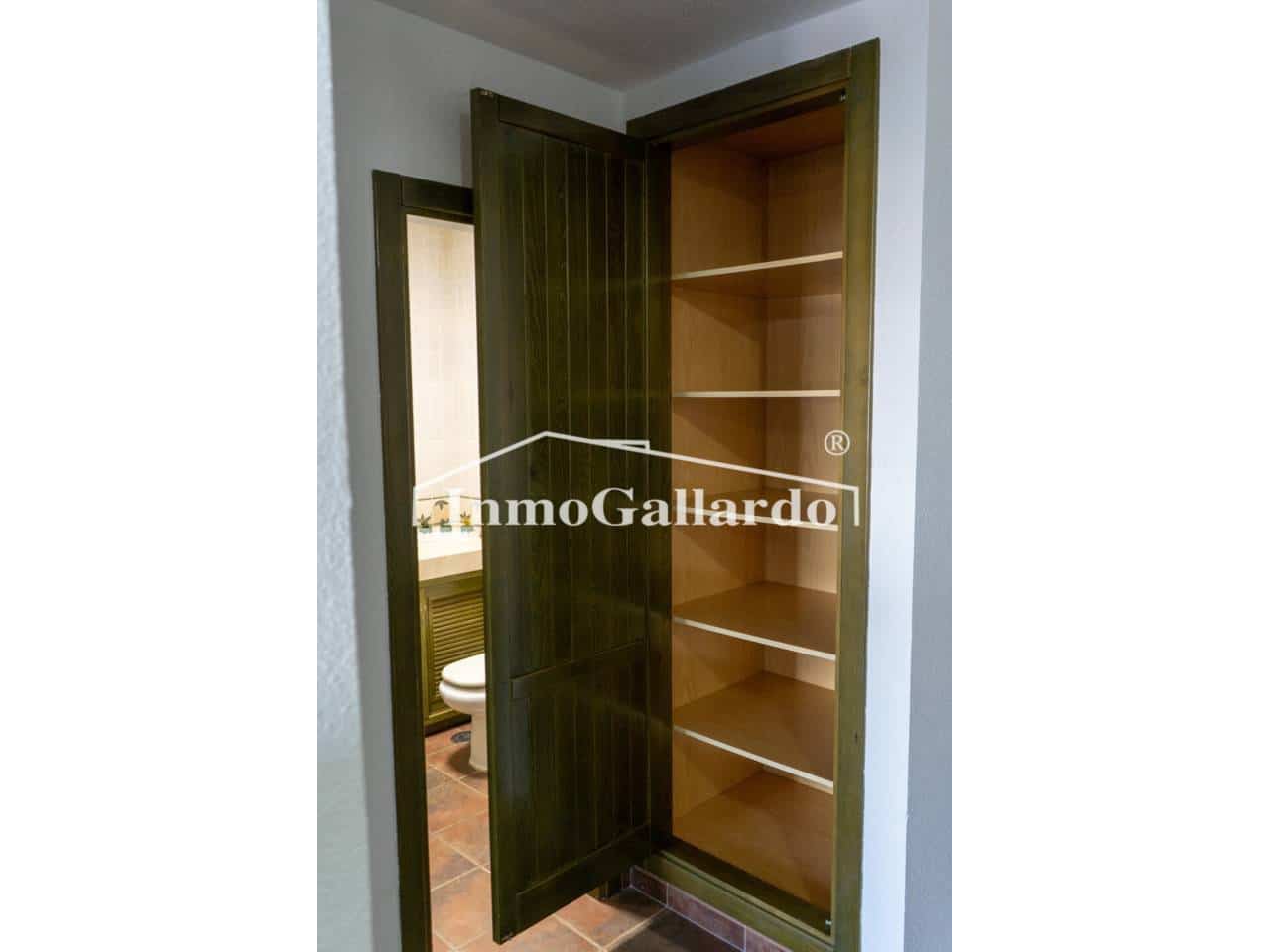 2 soveværelse Lejlighed til salg i Torrox med swimmingpool - € 371.000 (Ref: 8910742)