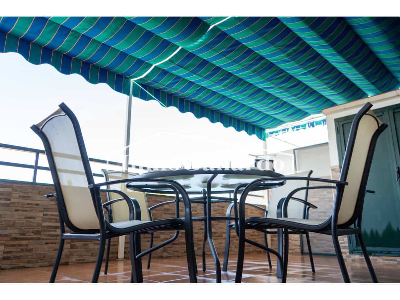 2 soveværelse Lejlighed til salg i Torrox med swimmingpool - € 371.000 (Ref: 8910742)