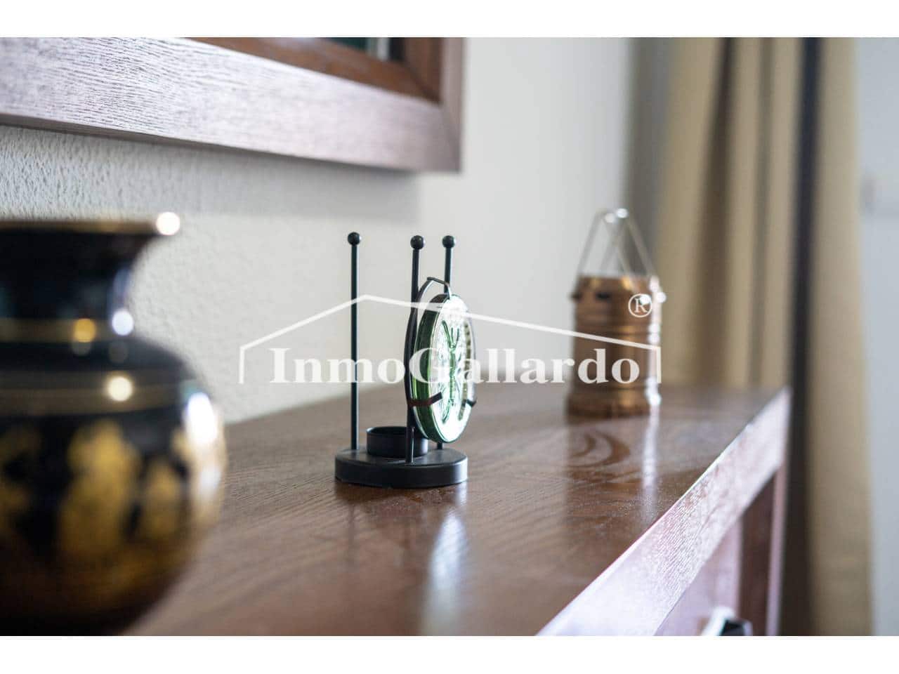 2 soveværelse Lejlighed til salg i Torrox med swimmingpool - € 371.000 (Ref: 8910742)