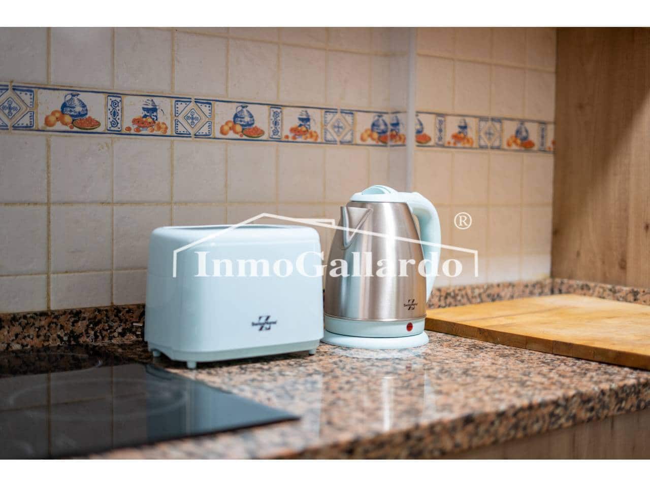 2 soveværelse Lejlighed til salg i Torrox med swimmingpool - € 371.000 (Ref: 8910742)