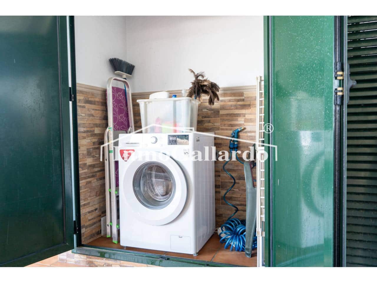 2 soveværelse Lejlighed til salg i Torrox med swimmingpool - € 371.000 (Ref: 8910742)