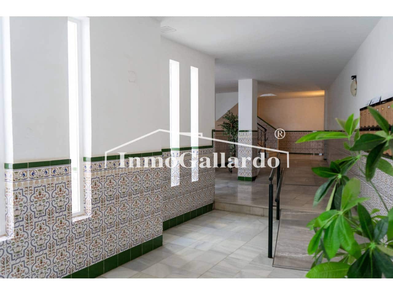 2 soveværelse Lejlighed til salg i Torrox med swimmingpool - € 371.000 (Ref: 8910742)