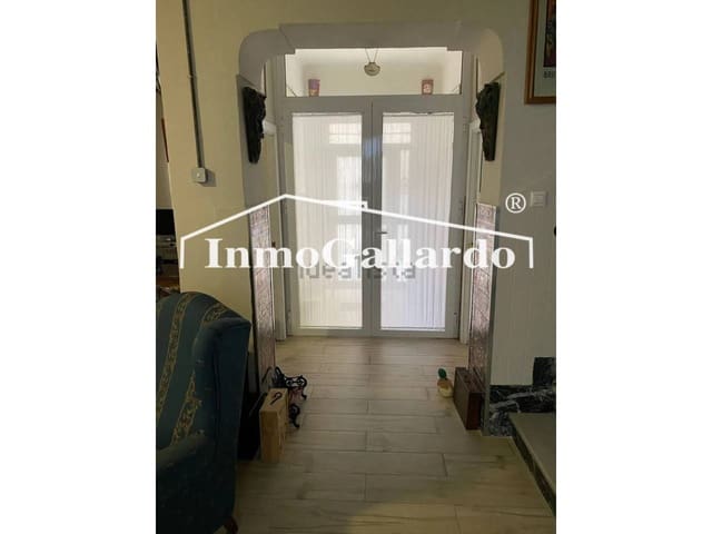 5 sypialnia Dom szeregowy na sprzedaż w Miasto Málaga - 470 000 € (Ref: 8910743)