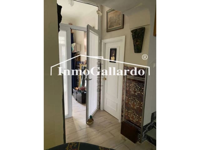 5 sypialnia Dom szeregowy na sprzedaż w Miasto Málaga - 470 000 € (Ref: 8910743)