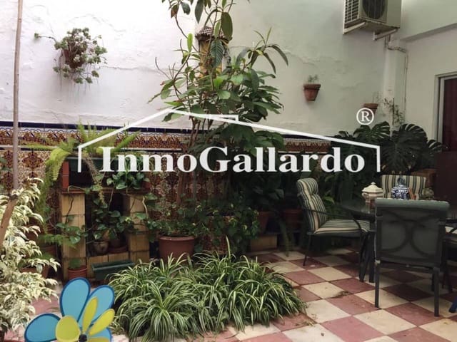 5 sypialnia Dom szeregowy na sprzedaż w Miasto Málaga - 470 000 € (Ref: 8910743)