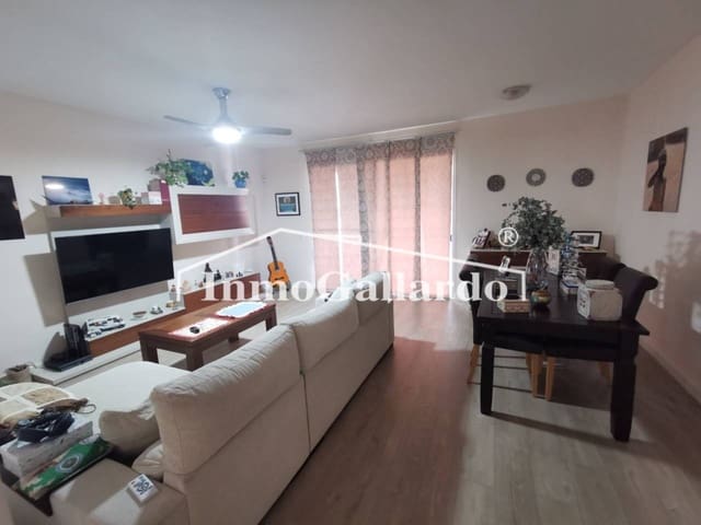 3 soveværelse Rækkehus til salg i Rincón de la Victoria med swimmingpool garage - € 450.000 (Ref: 8920931)