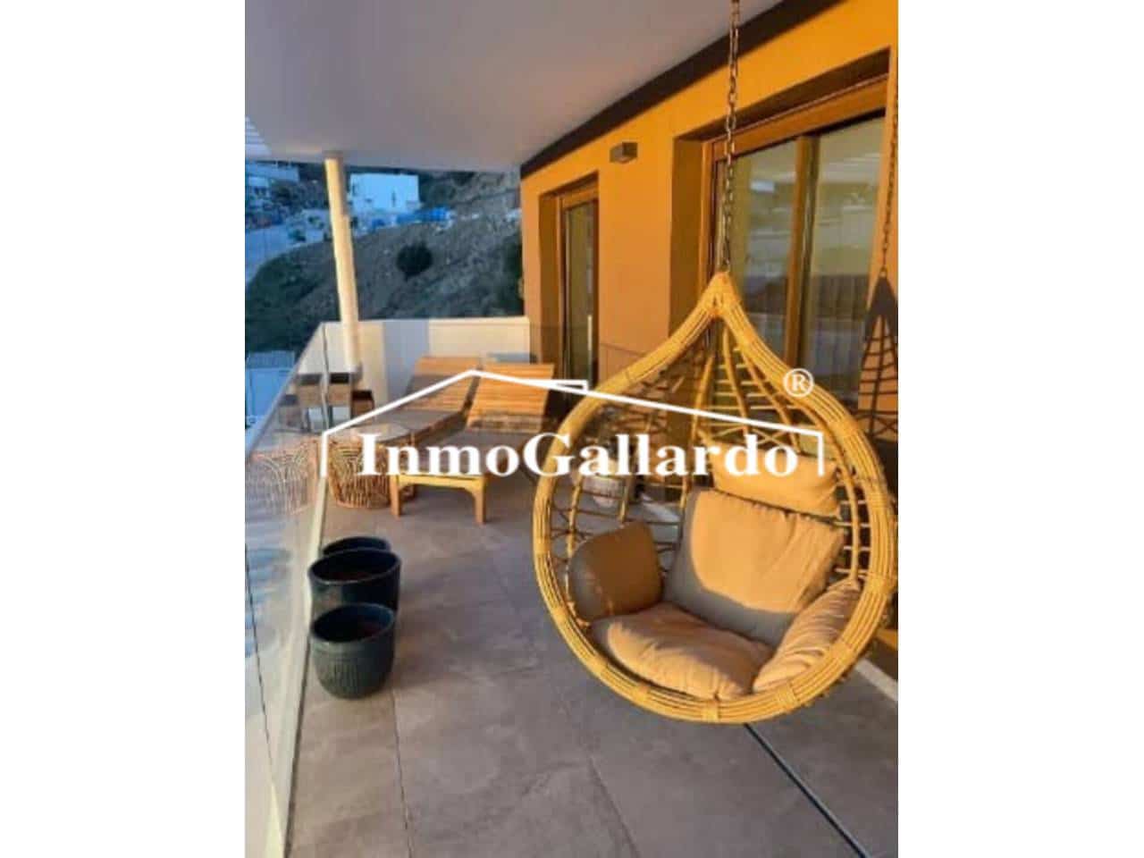 Piso de 3 habitaciones en Rincón de la Victoria en venta con piscina garaje - 579.000 € (Ref: 8941038)